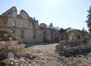 Hoffnung durch den Wiederaufbau der Kirche in Antakya
