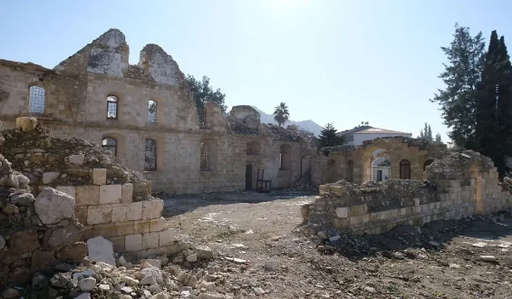 Hoffnung durch den Wiederaufbau der Kirche in Antakya