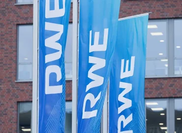 RWE untersucht Flüssiggaslieferungen aus den Vereinigten Arabischen Emiraten