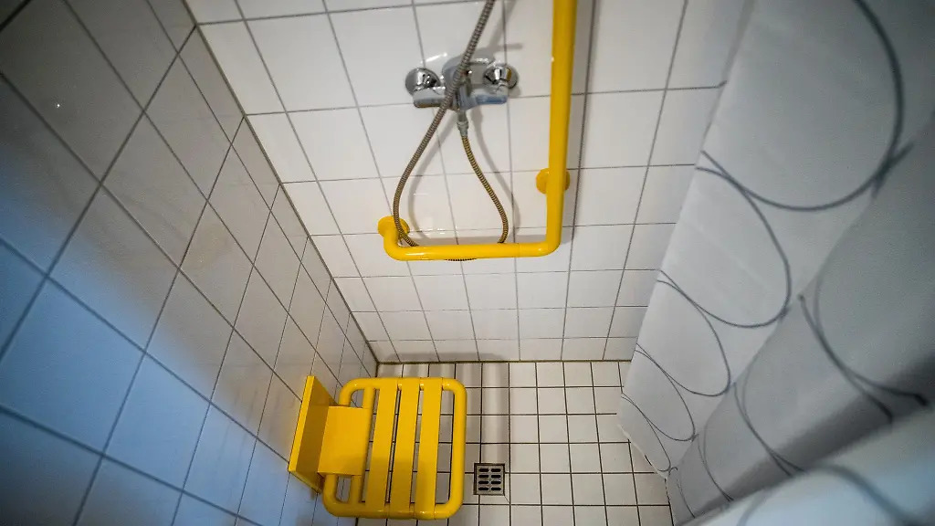 Sicheres und bequemeres Badezimmer gestalten