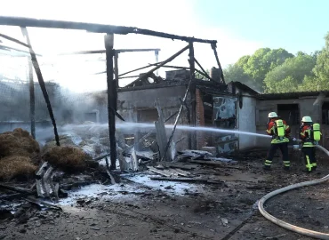 Großbrand in Rehlingen-Siersburg: Hühnerhof in Flammen