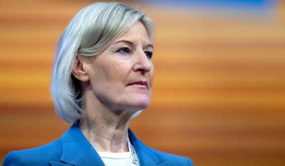 Die Nebentätigkeiten von Angelika Niebler und ihre Auswirkungen