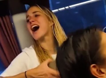 Double-Sieg: Bayern-Frauen feiern mit Bus-Party