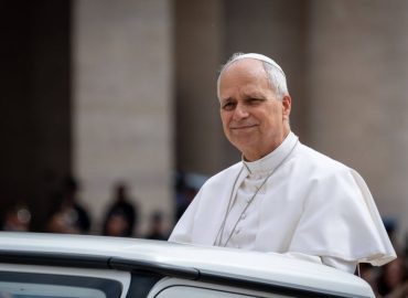 Die Beziehung zwischen Papst Leo XIV. und seinen Brüdern
