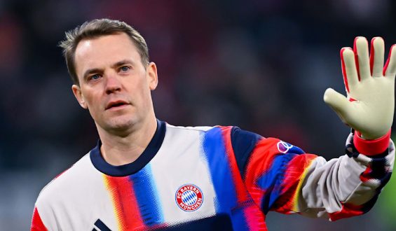 Manuel Neuer verlängert seinen Vertrag beim FC Bayern