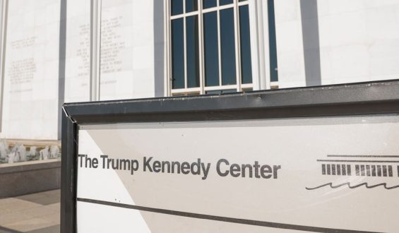 Trump zieht sich von Renovierung des Kennedy Centers zurück