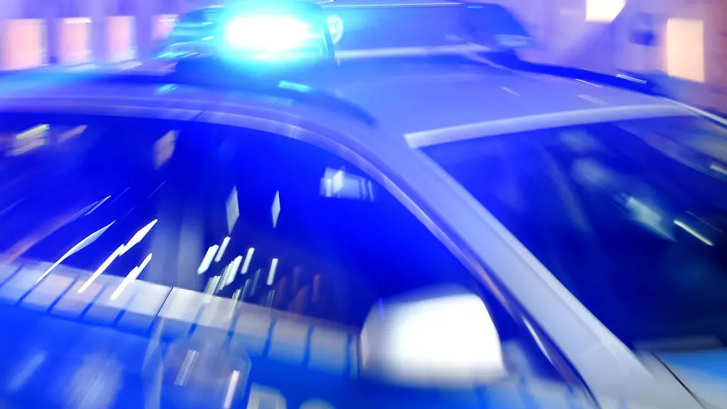 SEK-Einsatz wegen bewaffneter Bedrohung durch Anwohner
