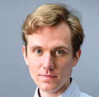 Verdienen Beamte besser als normale Arbeitnehmer?