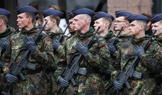 Verteidigungsministerium zieht positive Bilanz bei Wehrdienst
