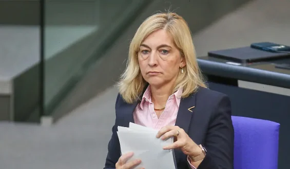 Größeres Finanzloch in der Pflegeversicherung als erwartet