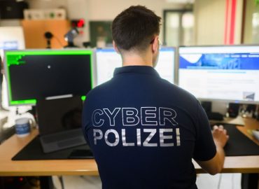 Politiker fordern schärfere Regeln für Künstliche Intelligenz