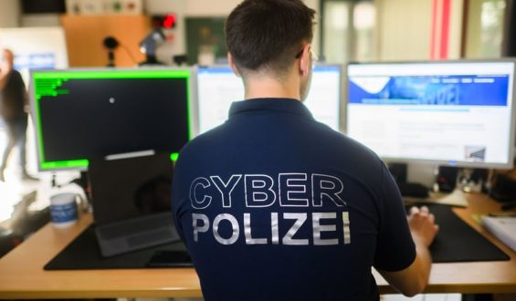 Politiker fordern schärfere Regeln für Künstliche Intelligenz