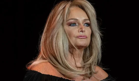 Prominente im Fokus: Bonnie Tyler und die gesellschaftlichen Veränderungen durch KI