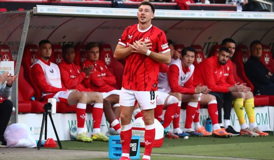 Emotionaler Abschied von Daniel Hanslik bei Lautern
