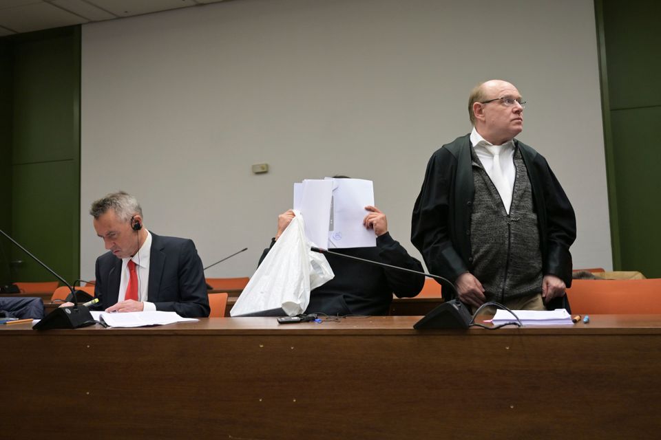 Gerichtsverfahren gegen Zhiting S. und weitere Angeklagte wegen schwerer Verbrechen in Deutschland