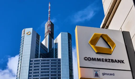 Commerzbank plant weiteren Stellenabbau zur Gewinnsteigerung