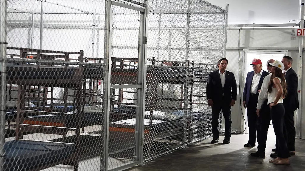Alligator Alcatraz: Trumps umstrittenes Abschiebegefängnis vor dem Aus