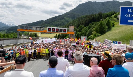 Protest am Brenner: „Die Bevölkerung fühlt sich im Stich gelassen“
