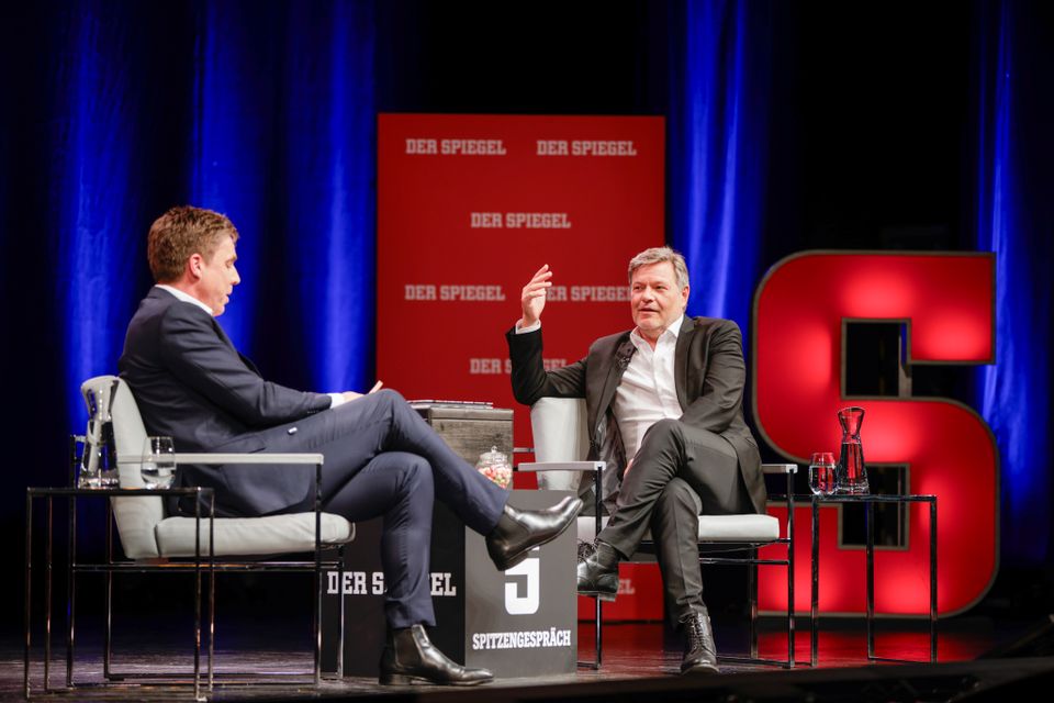 Markus Feldenkirchen im Gespräch mit Robert Habeck