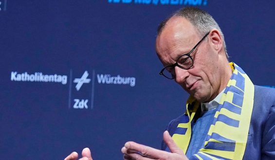 Merz rät von USA-Aufenthalt ab und spricht über Herausforderungen in Deutschland