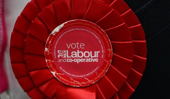 Britische Labour-Partei erlebt dramatische Wahlniederlage