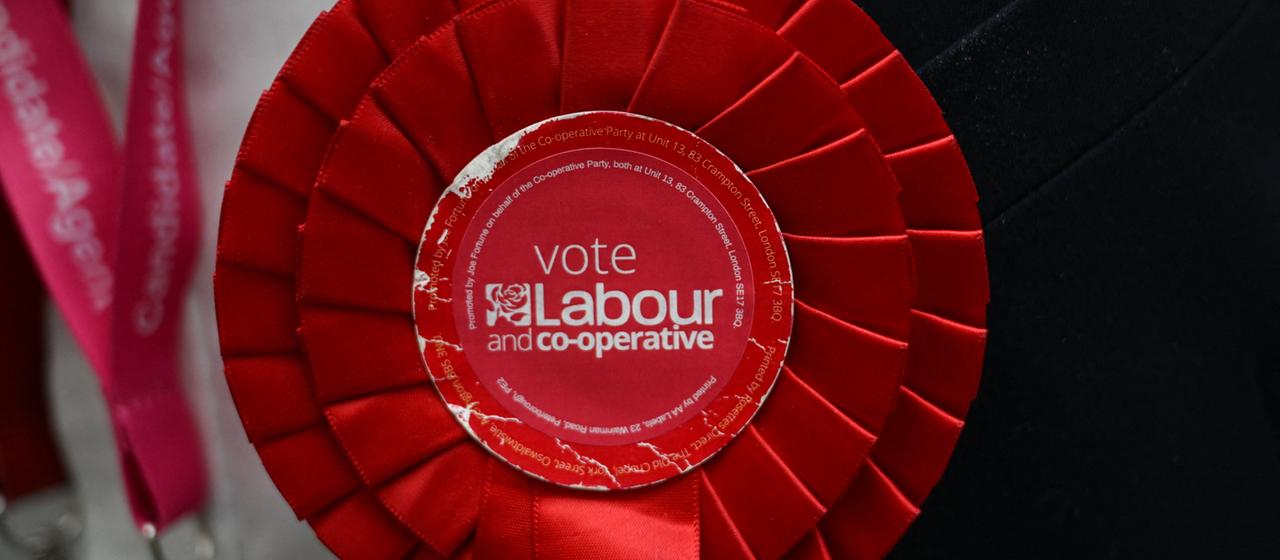 Britische Labour-Partei erlebt dramatische Wahlniederlage