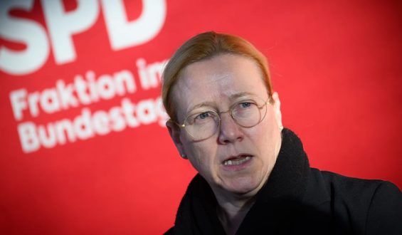 SPD will pauschale Kürzungen beim Elterngeld vermeiden