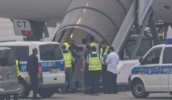 Kosten für Abschiebeflug nach Afghanistan offengelegt