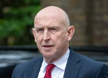 GPS-Störung bei Flug des britischen Verteidigungsministers in der Nähe Russlands