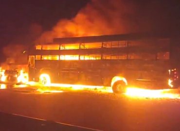 Unfall auf Autobahn in Indien