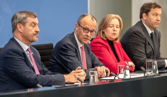 AfD und Union in Umfragen – Expertenwarnungen