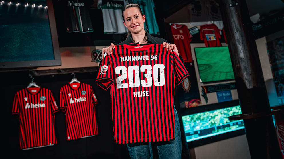 Hannover 96 Erhält Neuen Vertrag Vor Entscheidendem Spiel