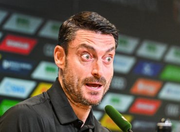 Albert Riera: Kurze Amtszeit endet für Eintracht-Trainer