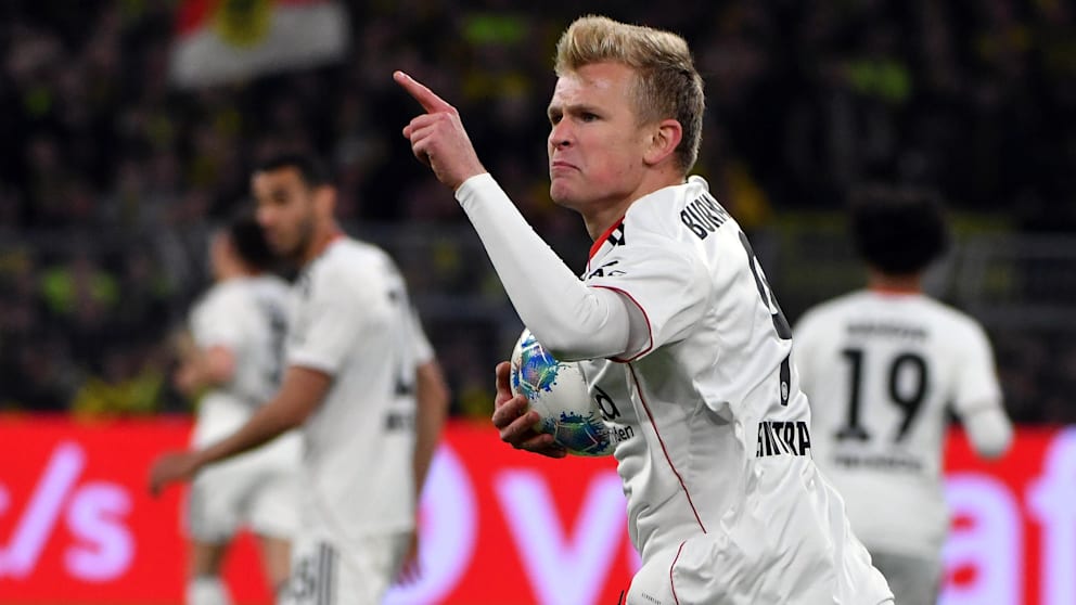 Eklat bei Eintracht Frankfurt: Geldstrafe für Burkardt nach Beleidigung