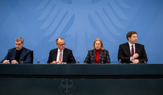 Umfrage zeigt Wunsch nach Ende der schwarz-roten Koalition
