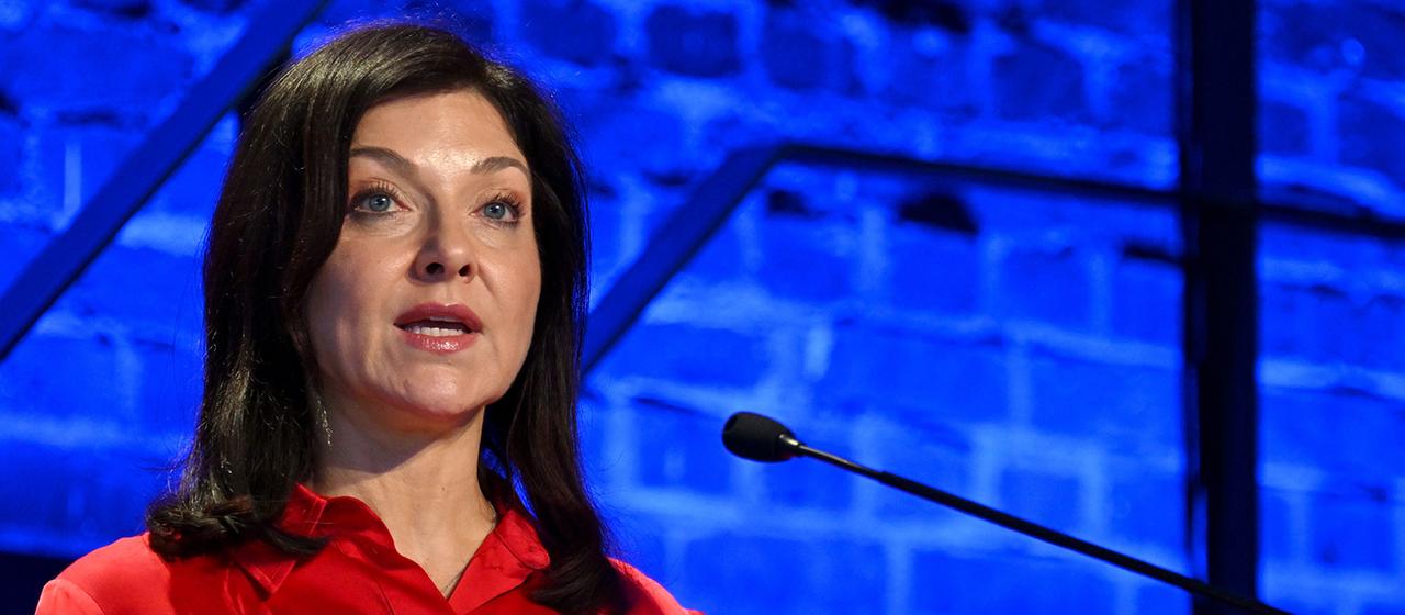 Deutsche Wirtschaftsministerin reist nach China: Herausforderungen und Strategien