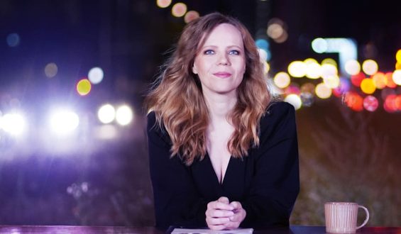 Sarah Bosetti kritisiert AfD in ihrer Sendung scharf