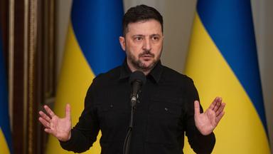 Selenskyj hebt strategische Veränderungen im Ukraine-Konflikt hervor
