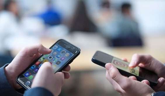 Social-Media-Unternehmen zahlen Millionen an US-Schulbezirk