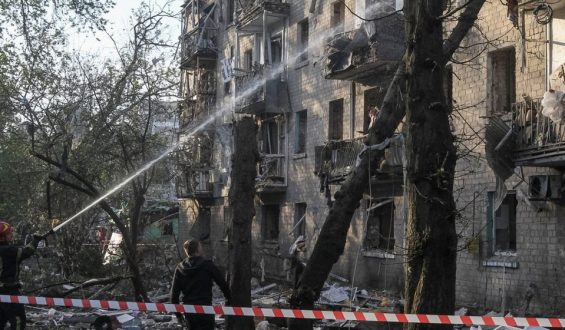 Neueste Entwicklungen: Drohnen- und Raketenangriffe zwischen Russland und Ukraine
