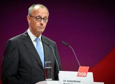 Buh-Rufe und Pfiffe für Kanzler Merz auf dem DGB-Bundeskongress
