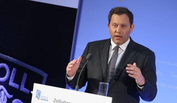 Wie viel Netto bleibt vom verdienten Euro?