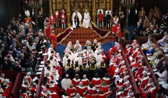 Regierungskrise in Großbritannien: King’s Speech im Fokus