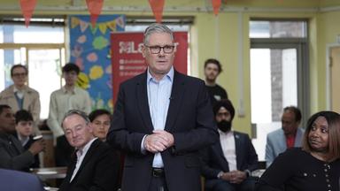 Politisches Ringen in Großbritannien: Starmers Herausforderung und der Aufstieg der Reform UK