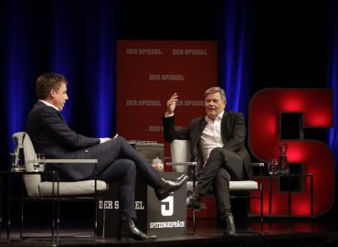 Robert Habeck: Zurück ins öffentliche Leben