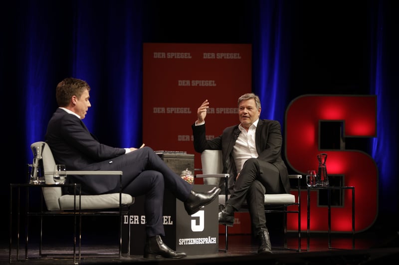 Robert Habeck: Zurück ins öffentliche Leben