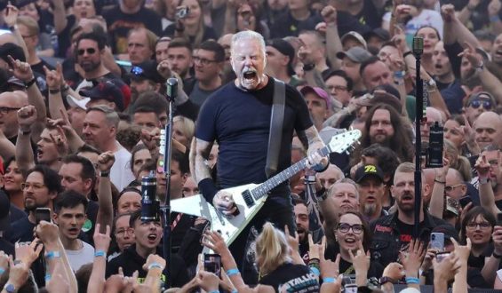 Rekord-Show im Berliner Olympiastadion: Metallica schreibt Geschichte