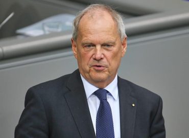 Länder-Blockade gegen 1000-Euro-Prämie und Steuerreform