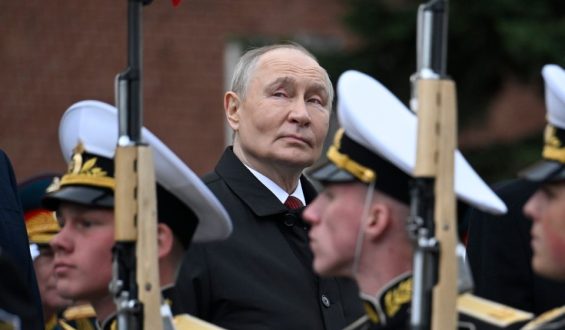 Russland erlässt Schulden für neue Rekruten im Ukraine-Krieg