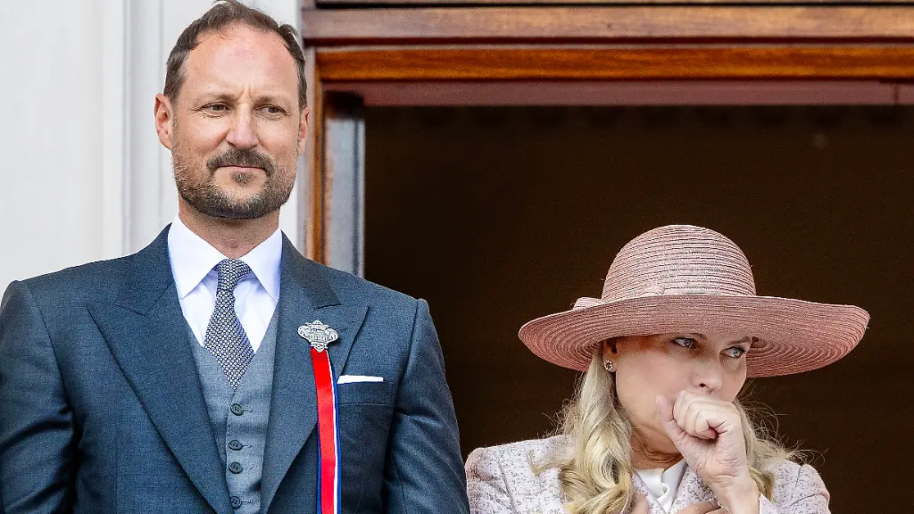 Gesundheitszustand von Mette-Marit am Nationalfeiertag